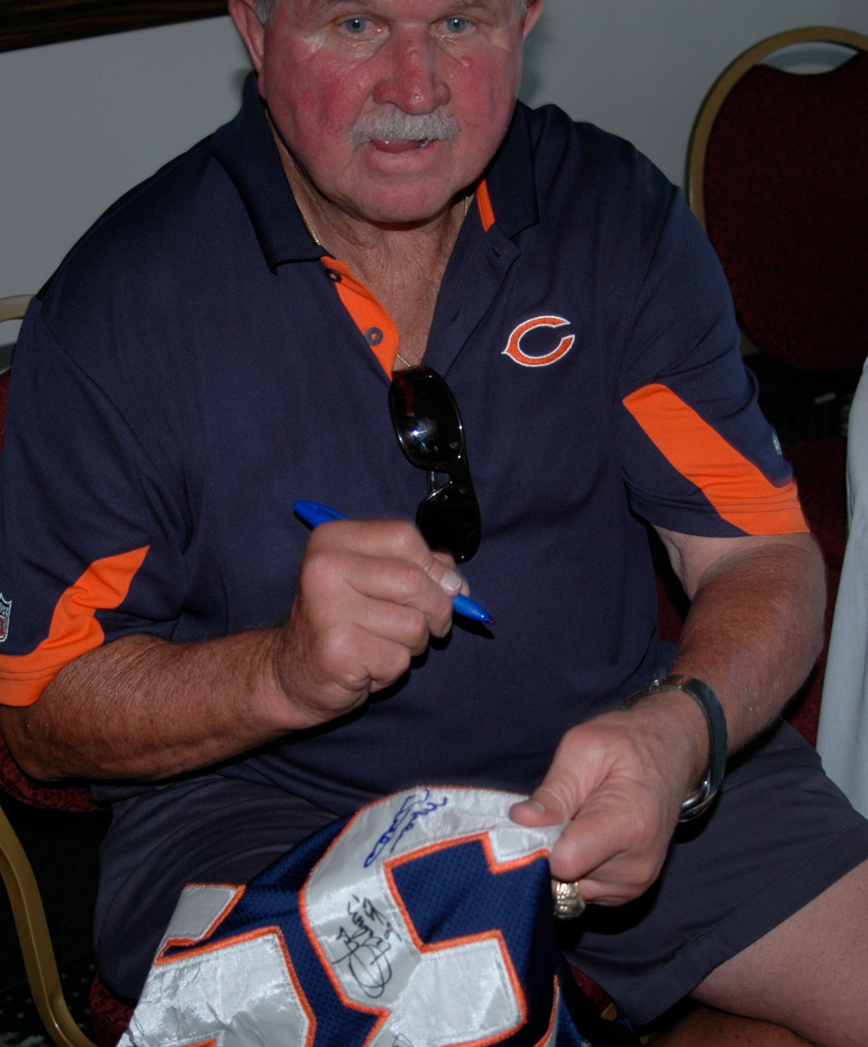 Chicago Bears Mike Ditka Autographed Ball at his 1985 Super Bowl Champion Golf Outing 25th Anniversary