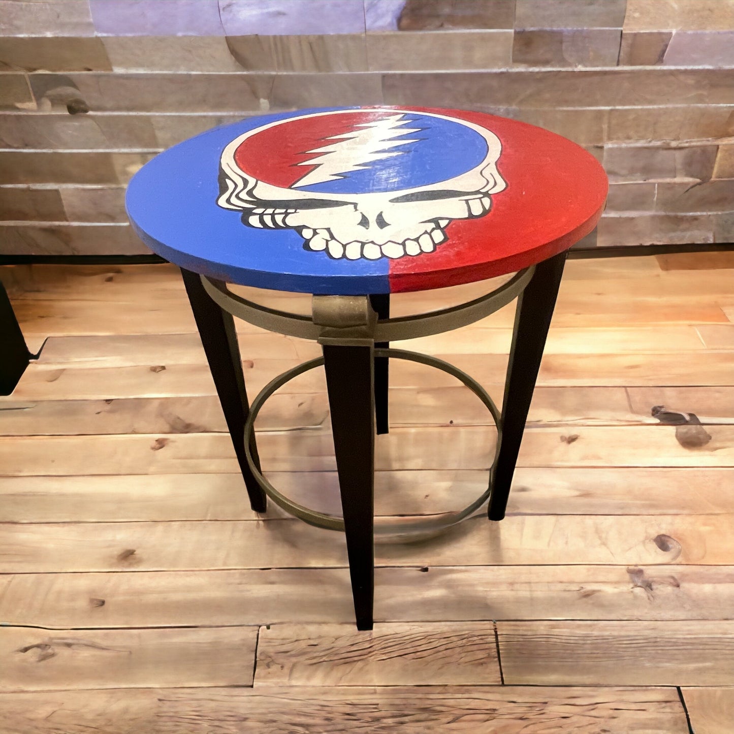 Steal Your Face Table