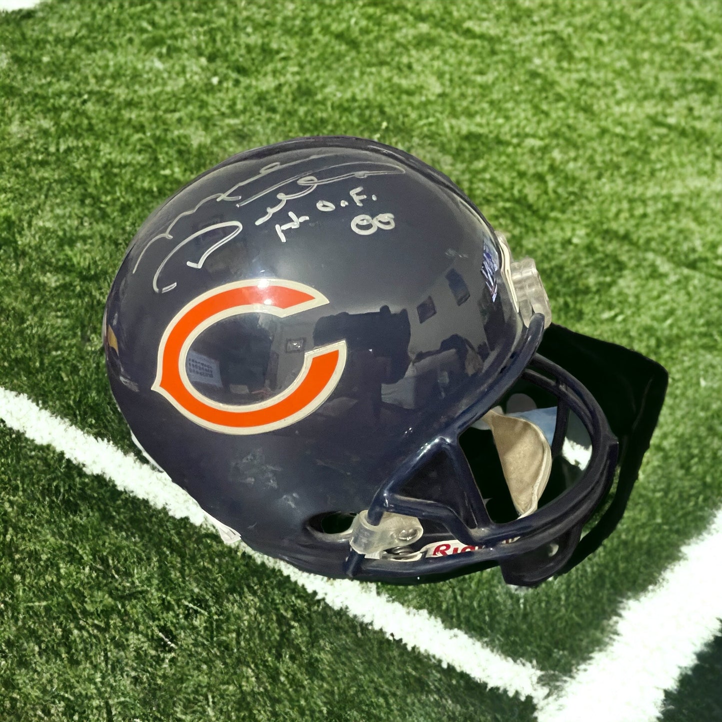 Chicago Bears Mike Ditka & Dan Hampton Autographed Helmet at his 1985 Super Bowl Champion Golf Outing 25th Anniversary