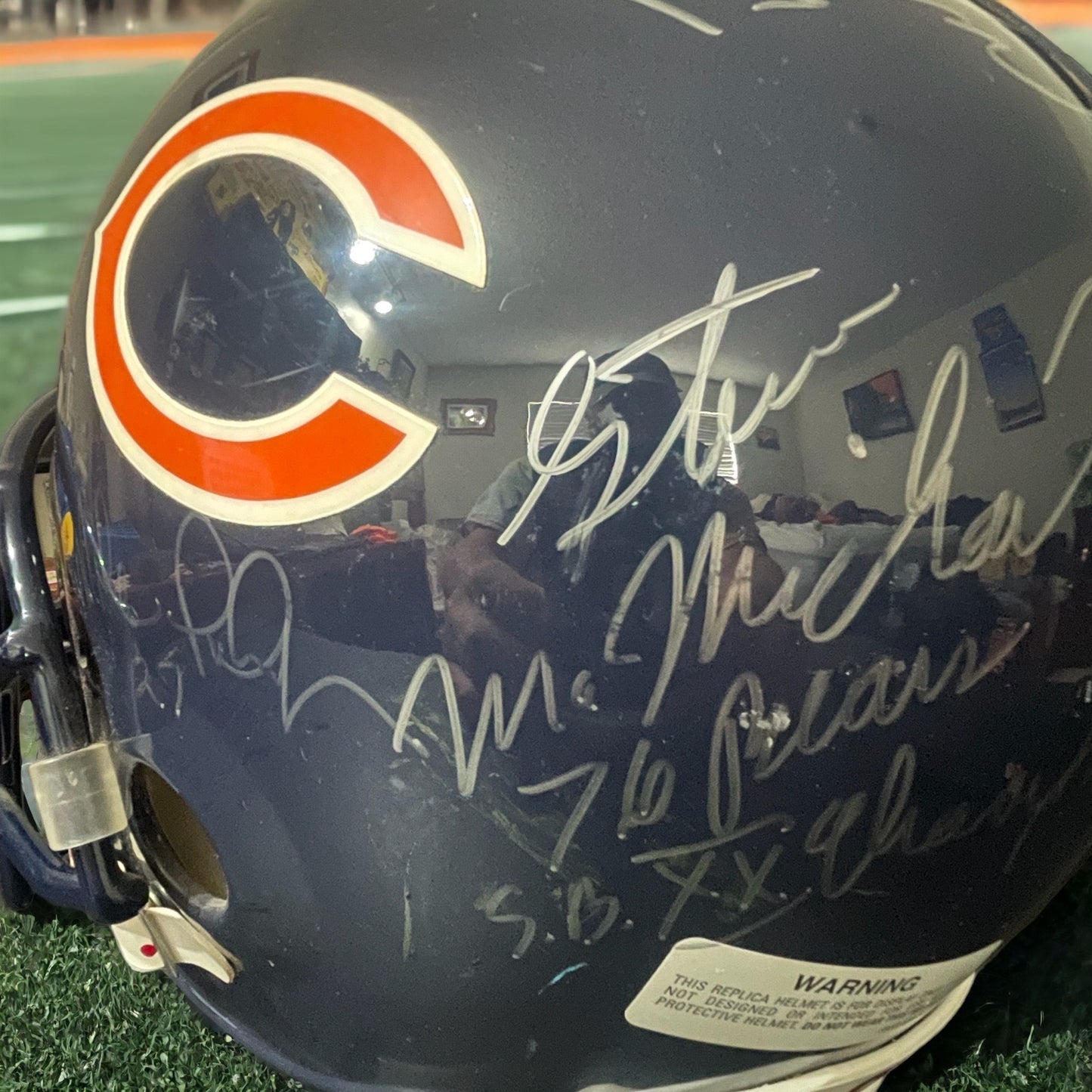 Chicago Bears Mike Ditka & Dan Hampton Autographed Helmet at his 1985 Super Bowl Champion Golf Outing 25th Anniversary